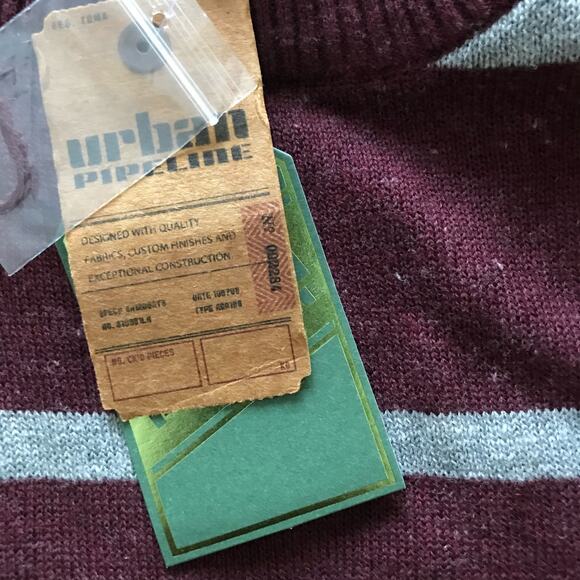 NEW Urban Pipeline Red Gray Striped Long Sleeve Crewneck Sweater XL - Picture 12 of 13